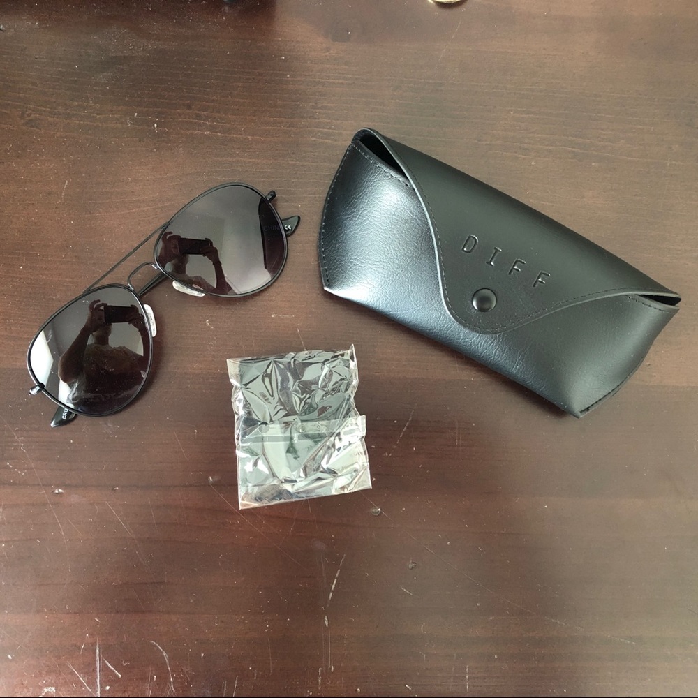 NEW DIFF Aviator Sunglasses